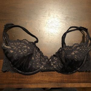 Victoria's Secret Very Sexy Pushup Padding 38D
